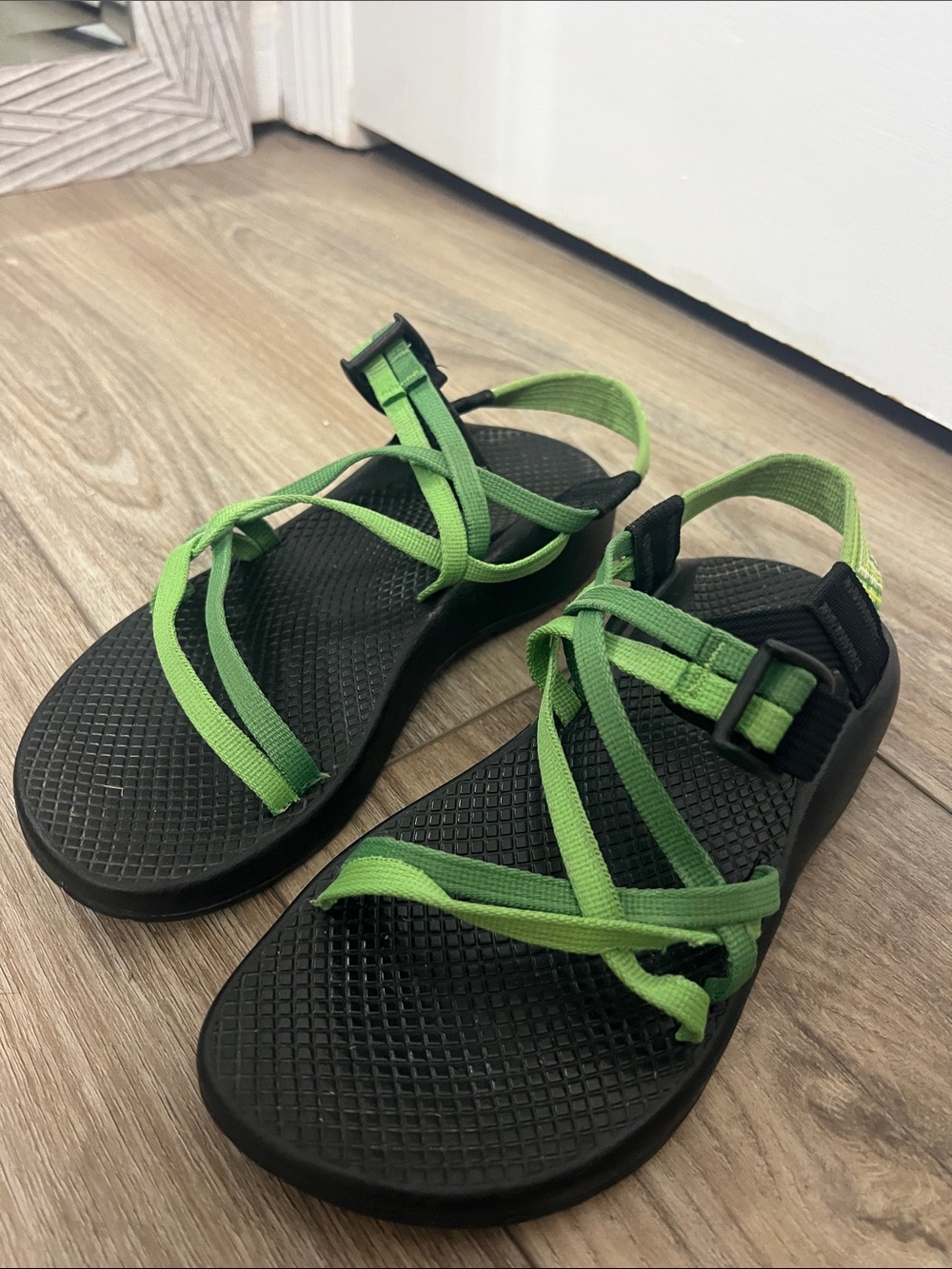 chacos women’s size 7